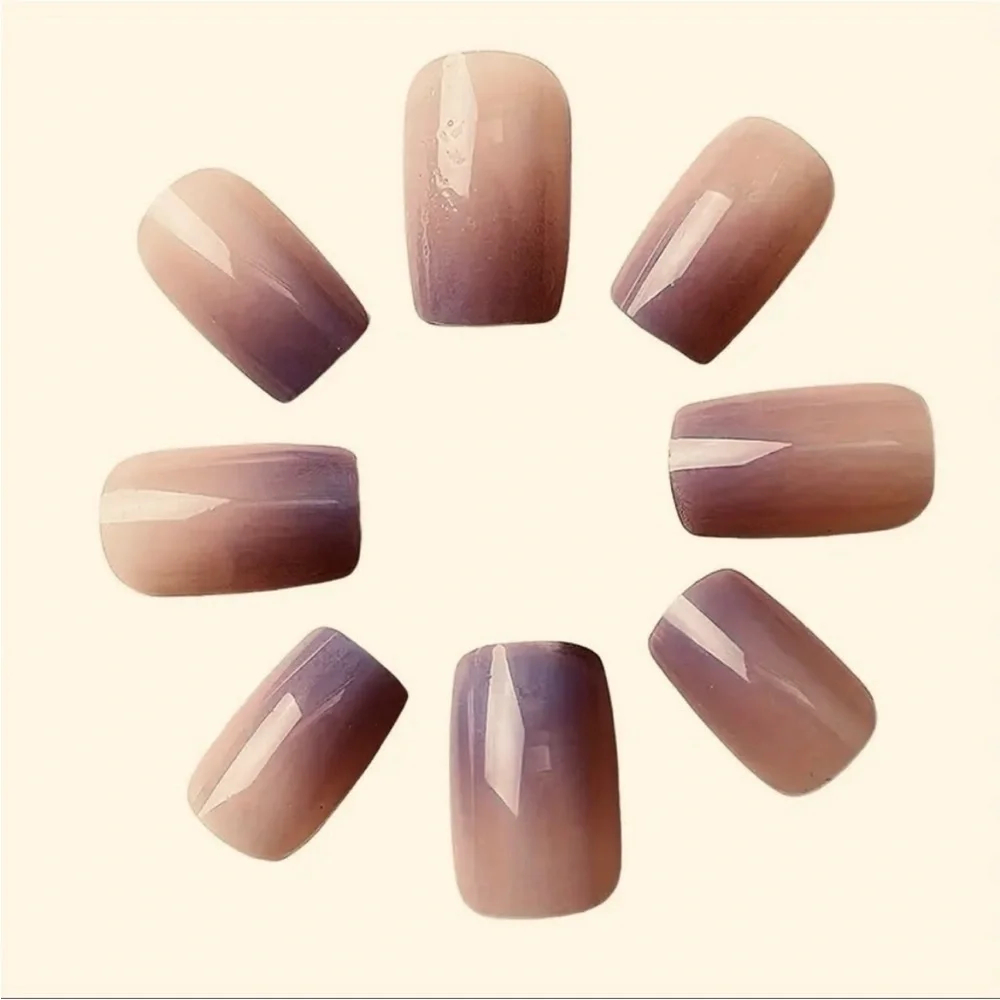 24 Piece Pink and Gray Ombre Press on Nails - Picture 5 of 7